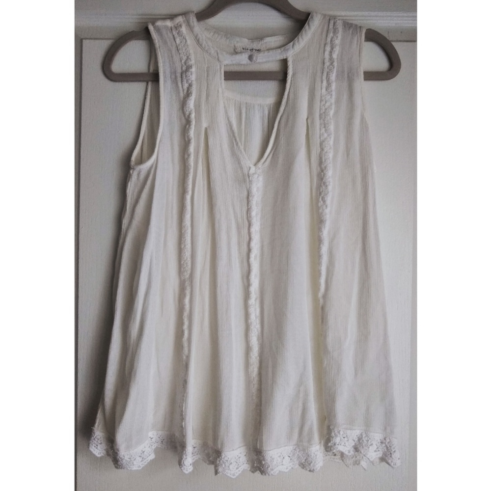 Blu Pepper Cotton Blouse